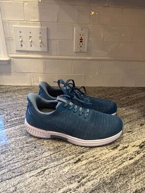 Men’s Orthofeet Yari Size 12 Wide